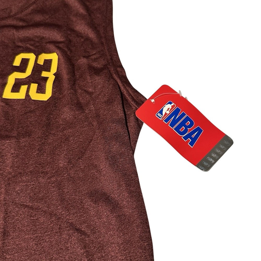 NWT NEW LeBron James Cleveland Cavaliers Sleeveless Jersey T-Shirt Boys XXL 18 - Picture 4 of 9